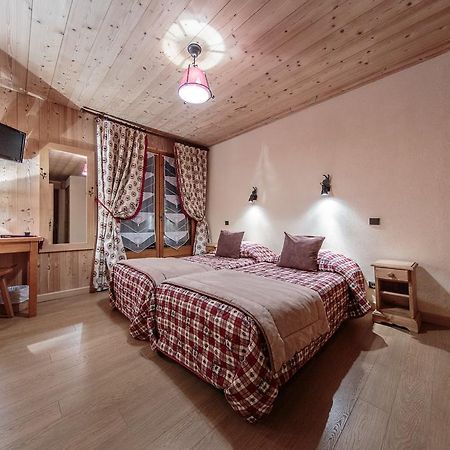 La Perdrix Blanche Hotel Châtel Екстериор снимка