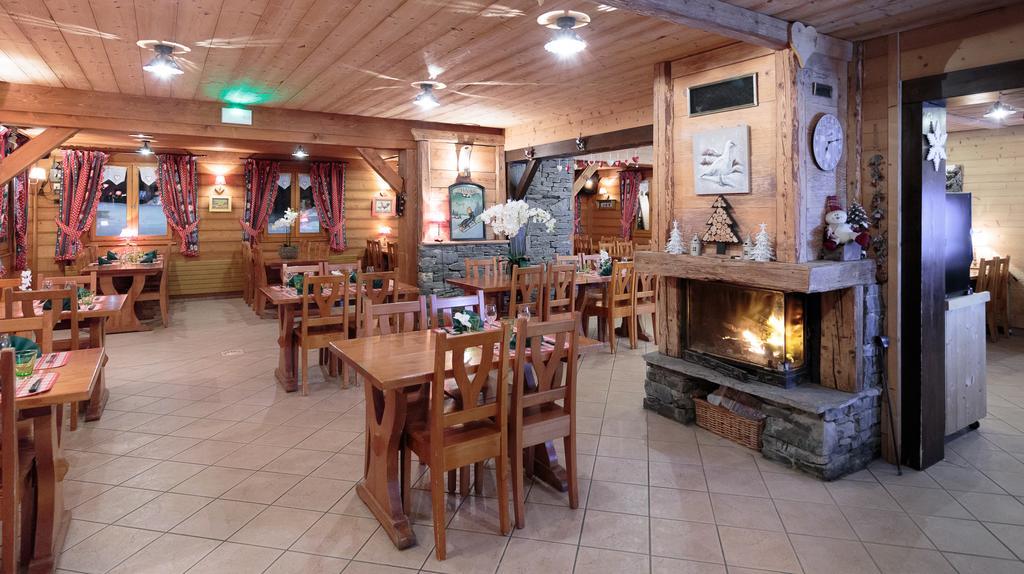 La Perdrix Blanche Hotel Châtel Екстериор снимка